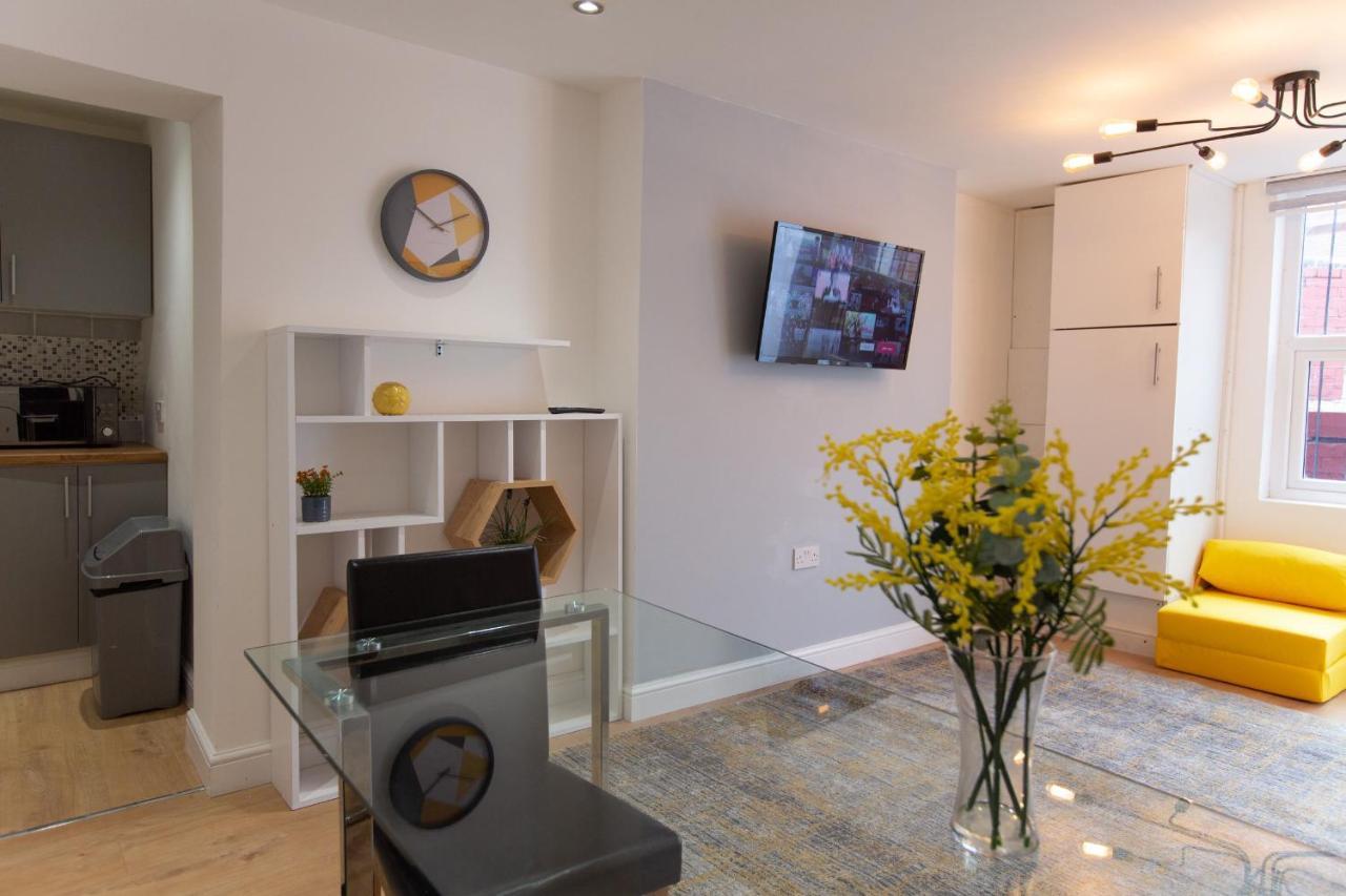 Cityhost - Leeds Apartments Beeston Hill Esterno foto