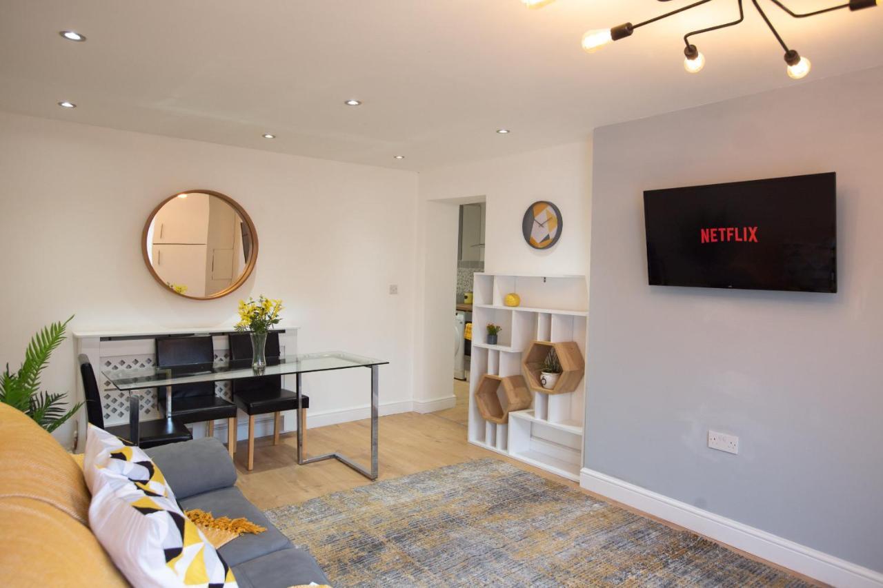 Cityhost - Leeds Apartments Beeston Hill Esterno foto