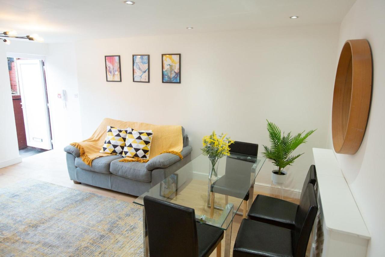 Cityhost - Leeds Apartments Beeston Hill Esterno foto