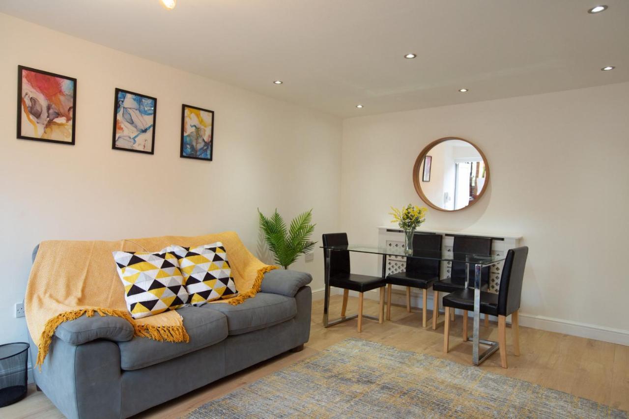 Cityhost - Leeds Apartments Beeston Hill Esterno foto