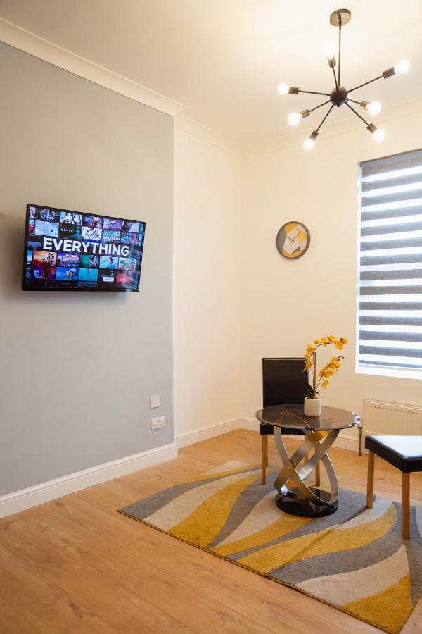 Cityhost - Leeds Apartments Beeston Hill Esterno foto