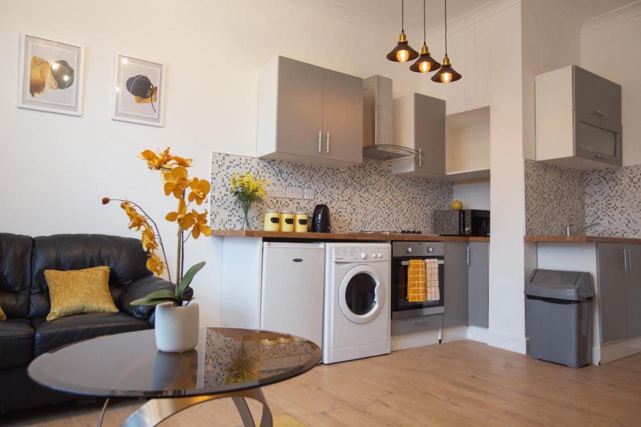 Cityhost - Leeds Apartments Beeston Hill Esterno foto
